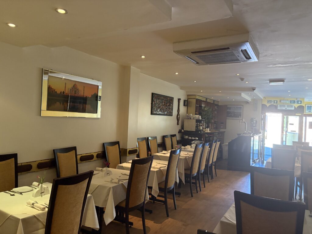 Cinnamon, Harpenden