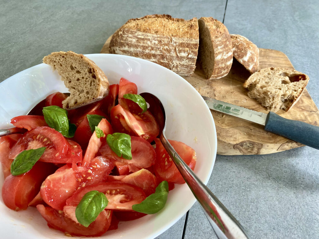 Tomato salad with basil