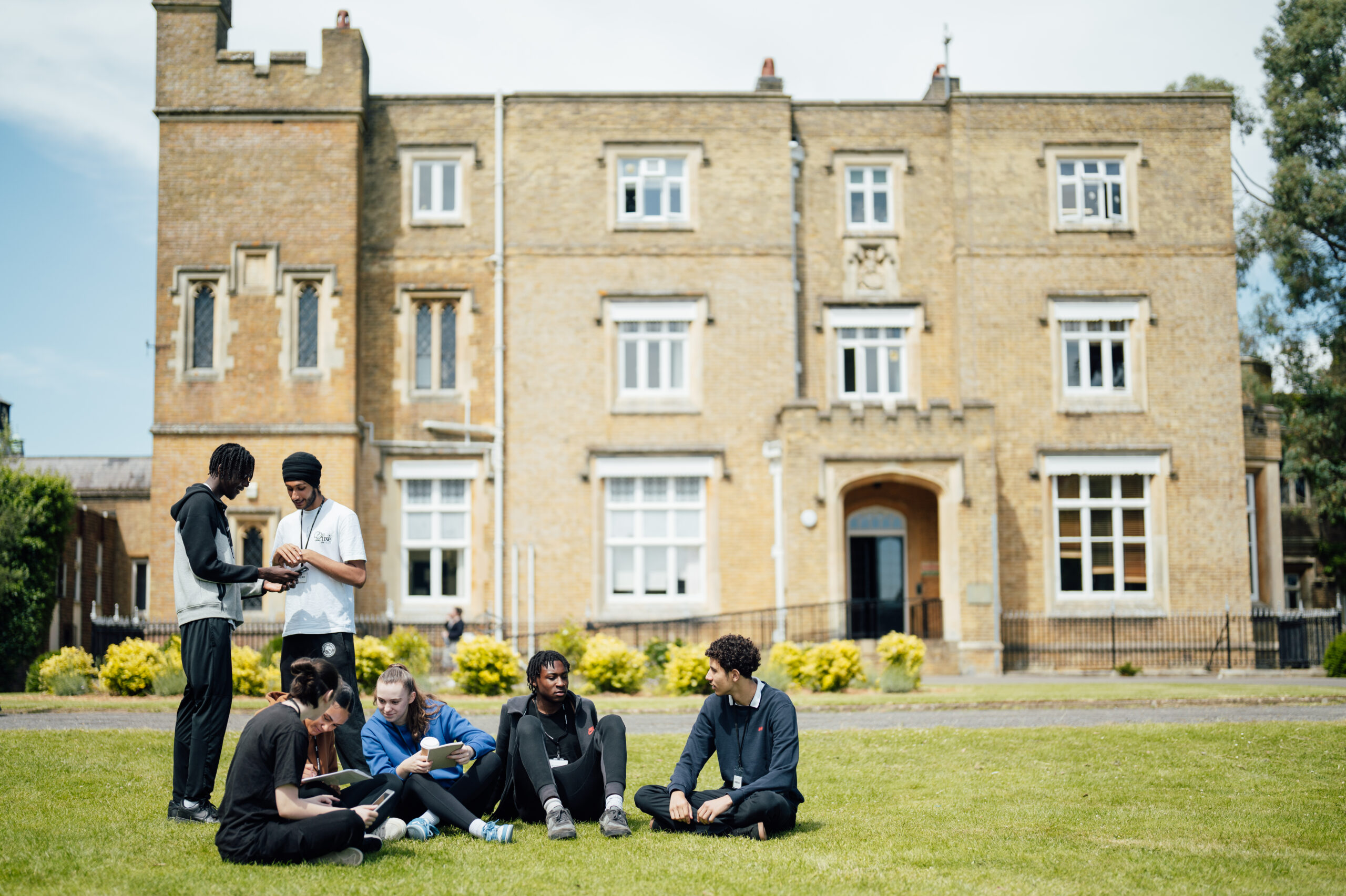 Oaklands College