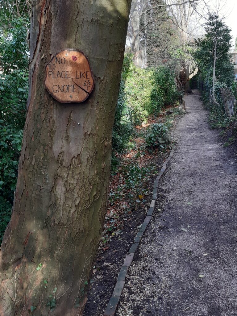 Gnome Alley - between Old London Road and Ramsbury Road.