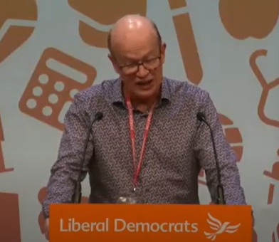 Cllr Paul de Kort speaking at the Liberal Democrats' conference.