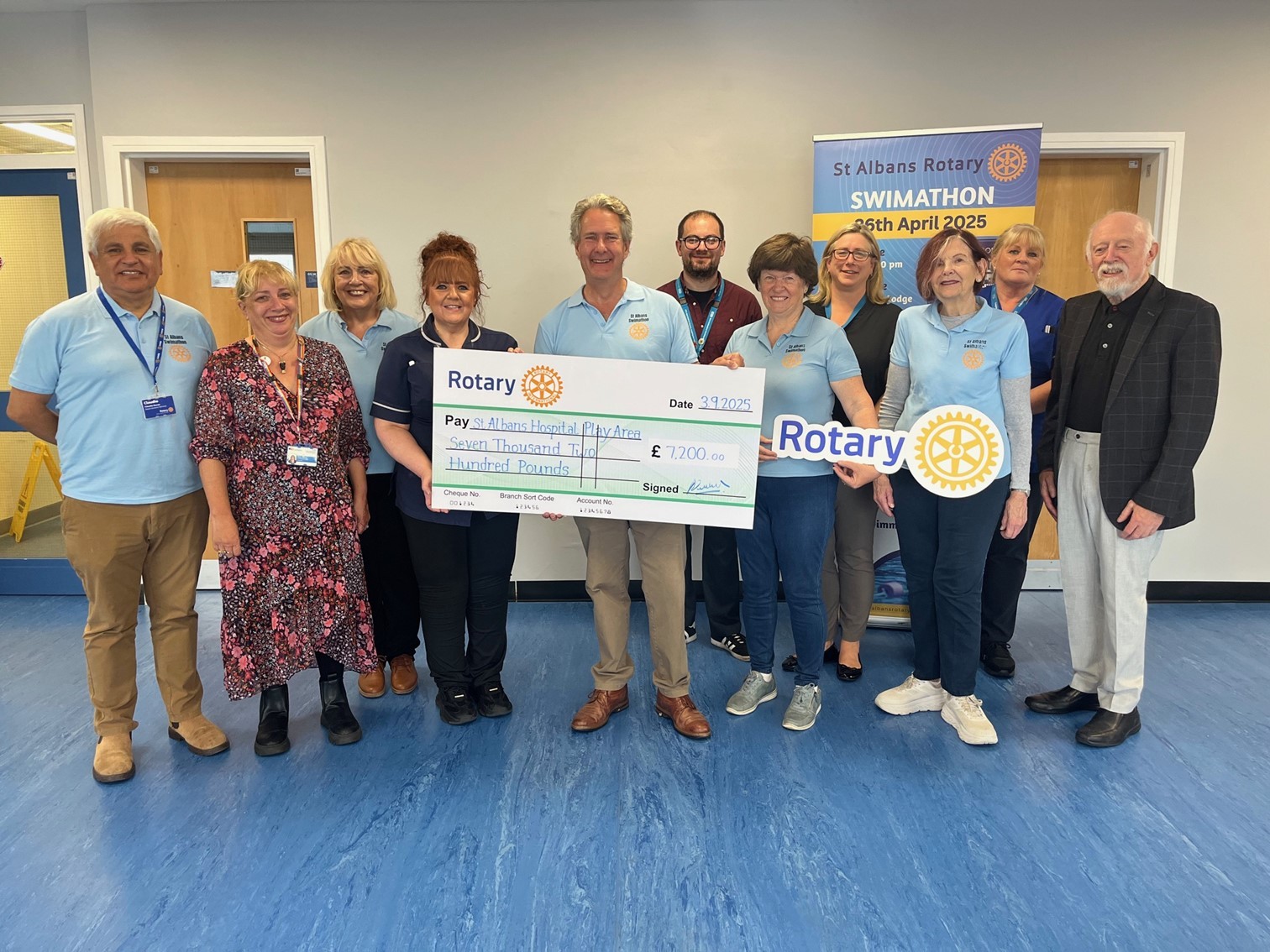 St Albans Rotary Swimathon presents £7,200 to West Herts Hospitals Charity.