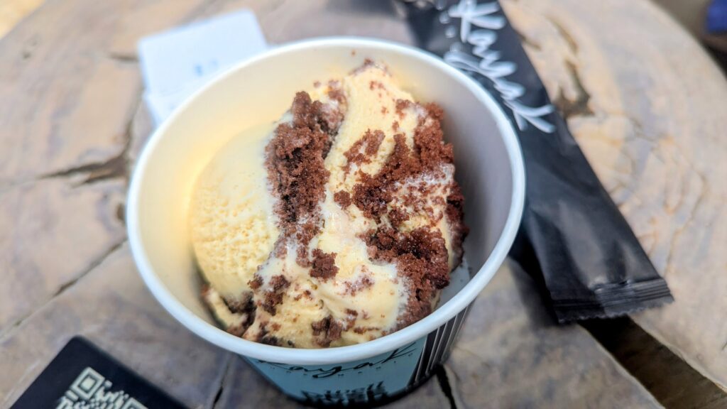 Tiramisu ice cream