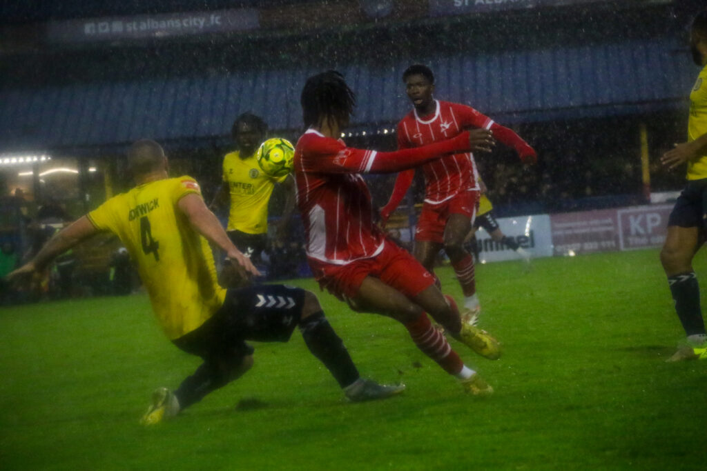 St Albans City FC vs Carshalton. Photo: Jim Standen