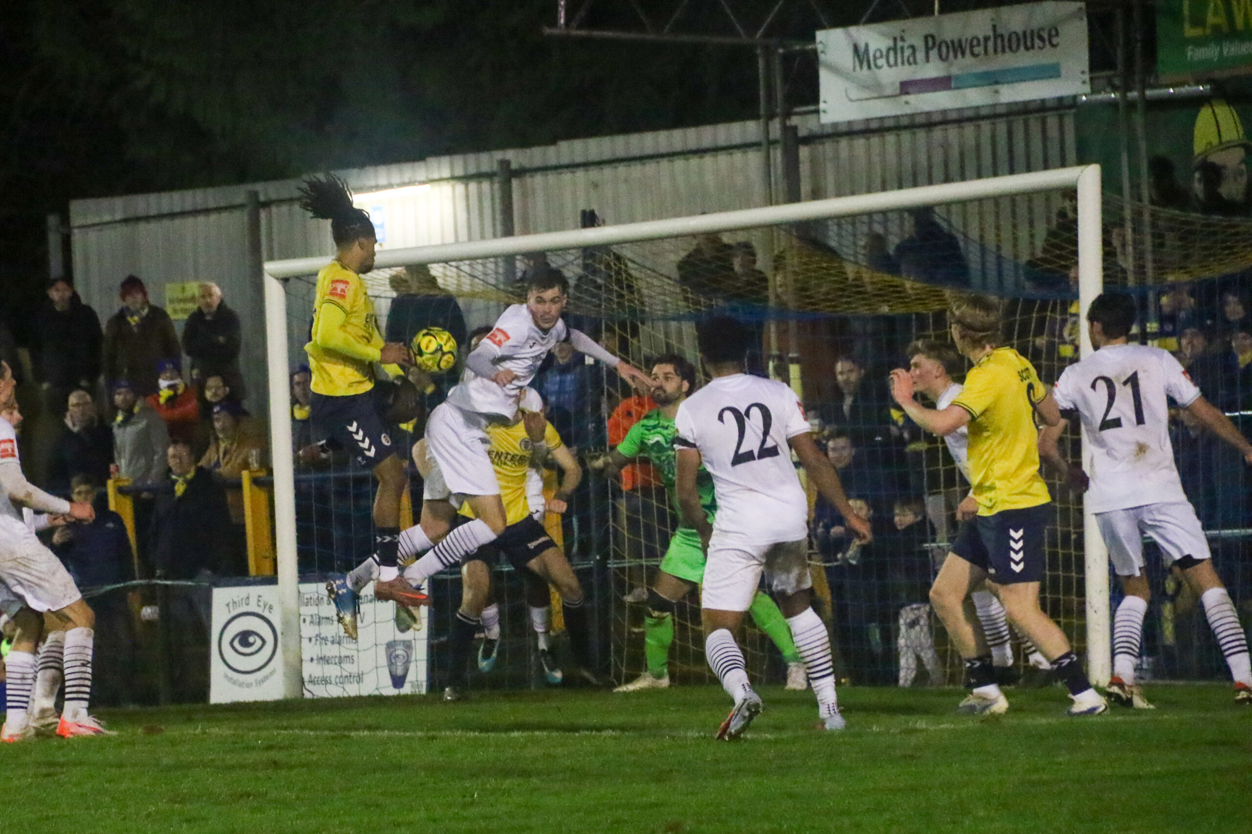 St Albans City v Chichester. Photo: Jim Standen