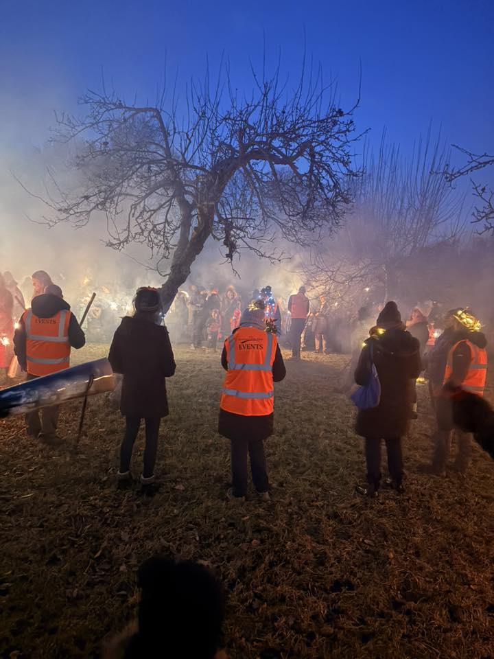 Wassailing at Highfield Park. Credit: Lauren Rosie