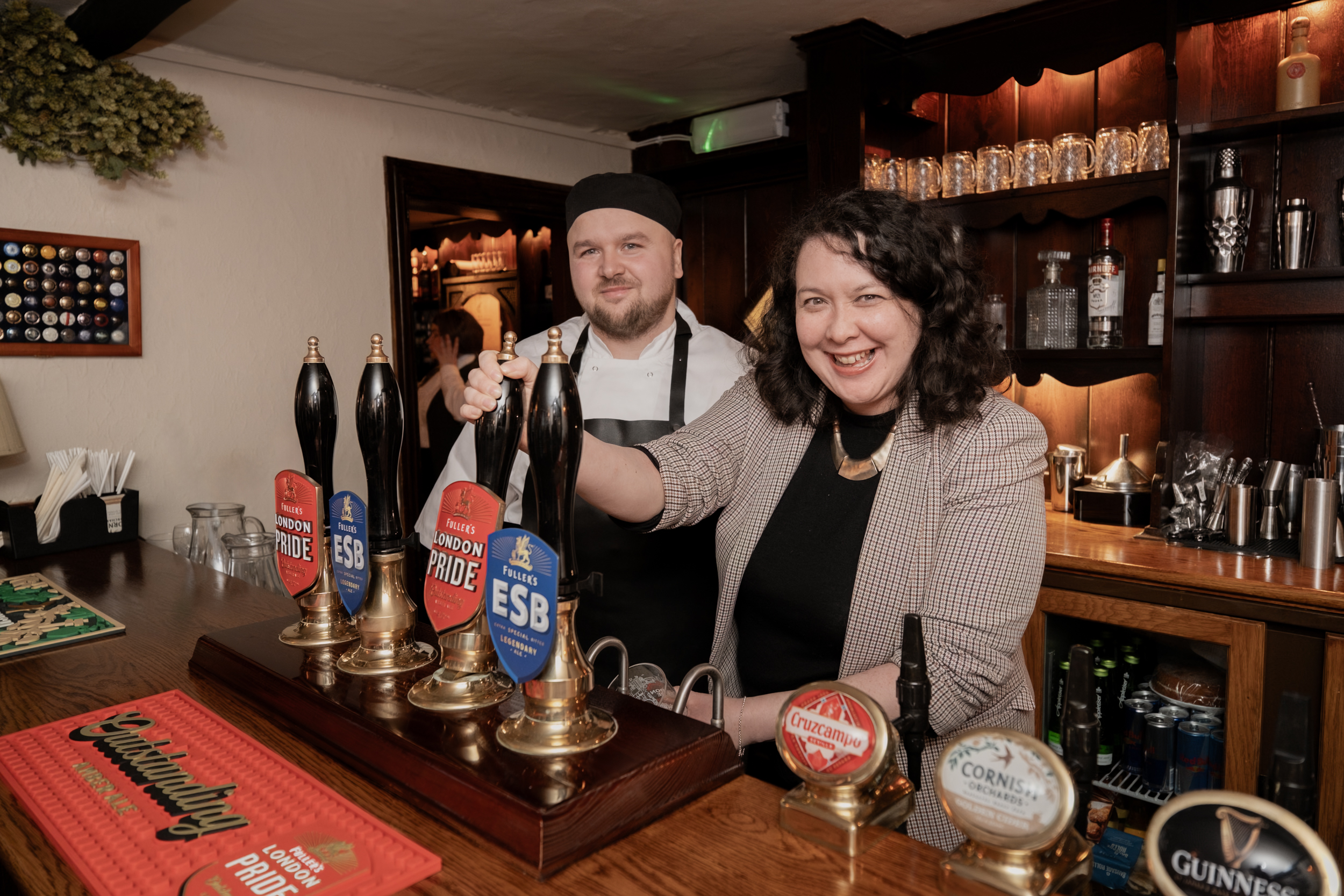 Scott McLaughlin and Victoria Collins MP at The Holly Bush at Potters Crouch.