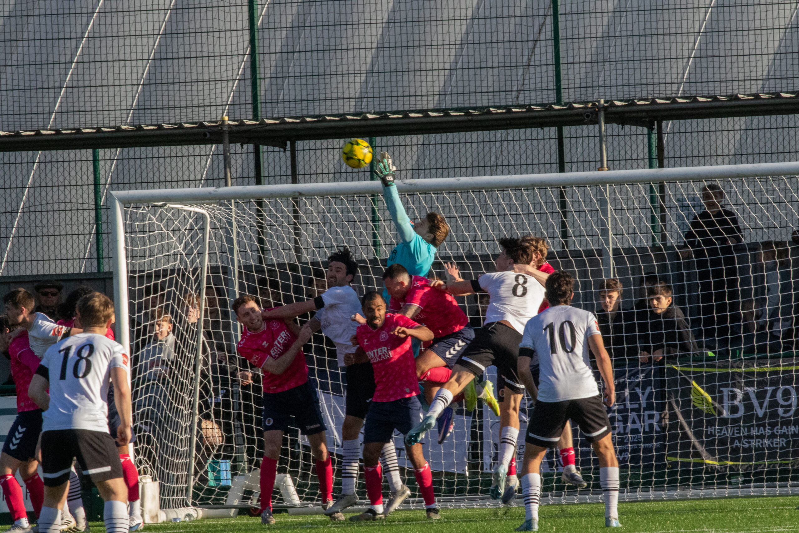 St Albans City vs Chichester. Photo: Jim Standen