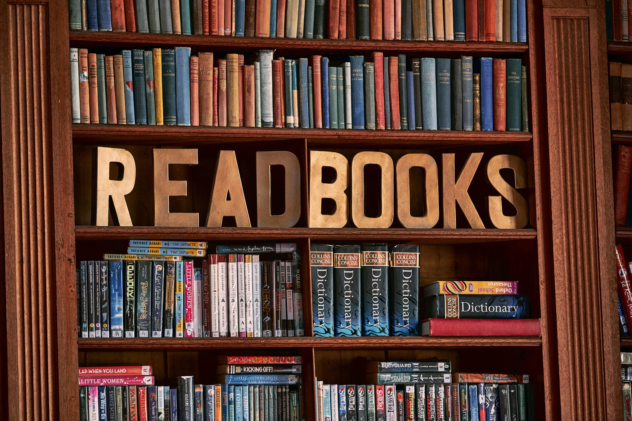 The Library at Beechwood Park School
