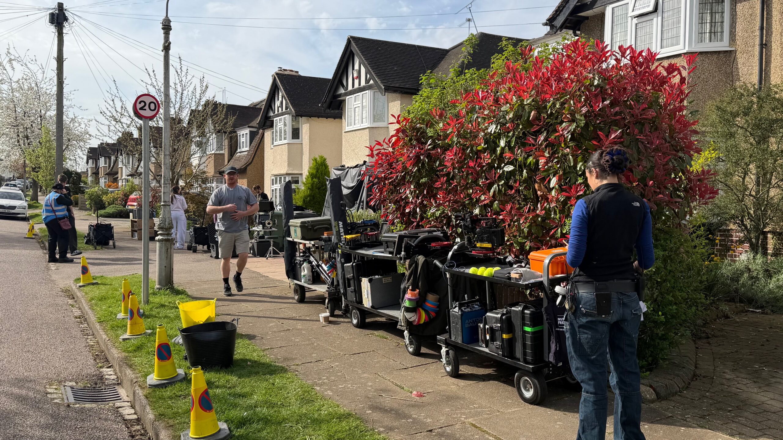 Filming for Doctor Foster in Woodland Drive