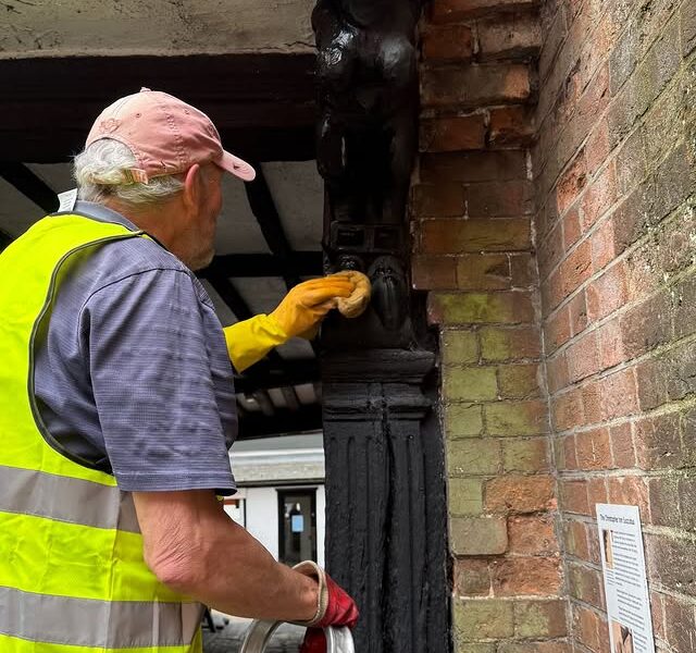 Tim Boatswain carrying out some guerilla cleaning