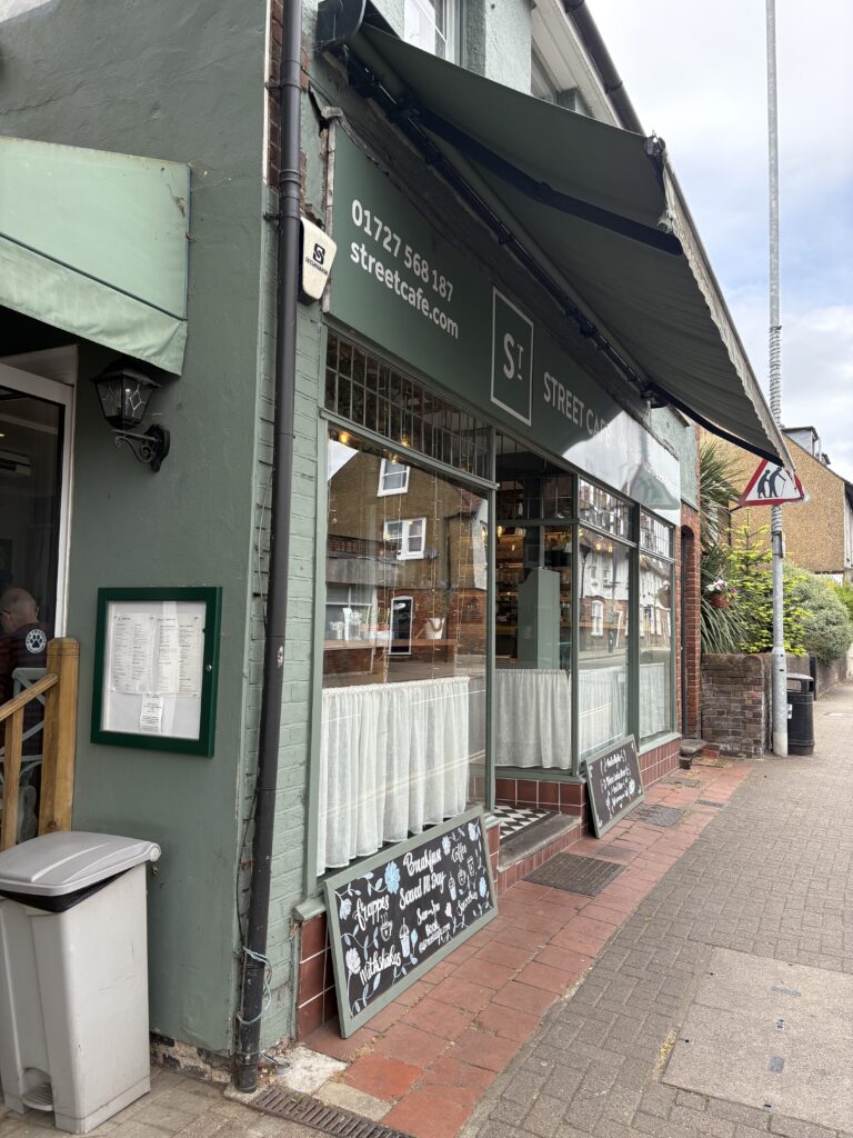 Street Café