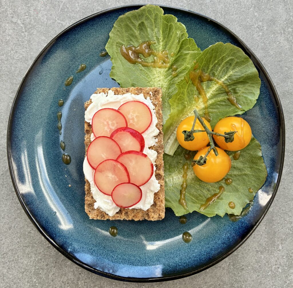 A midweek bowl of radish