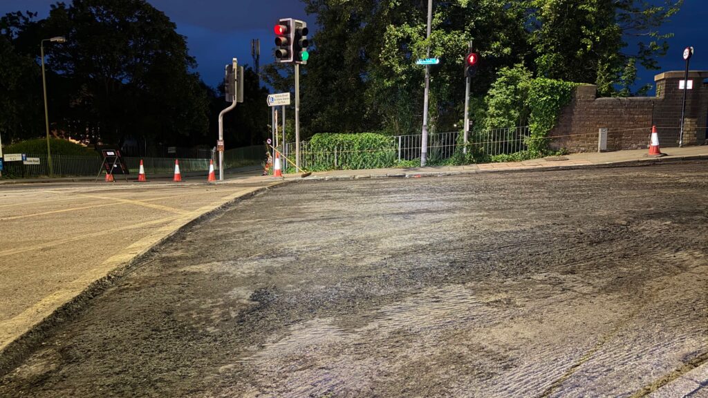Victoria Street bridge resurfacing works