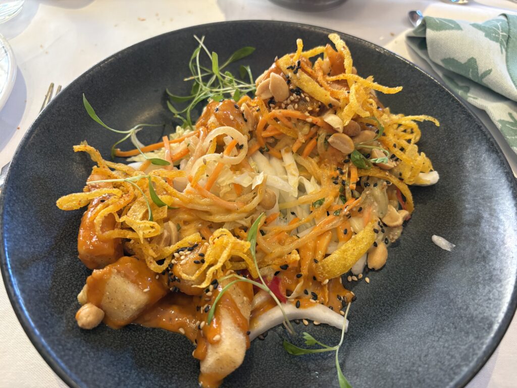 Spicy Jackfruit and Roasted Peanut Bang Bang Salad