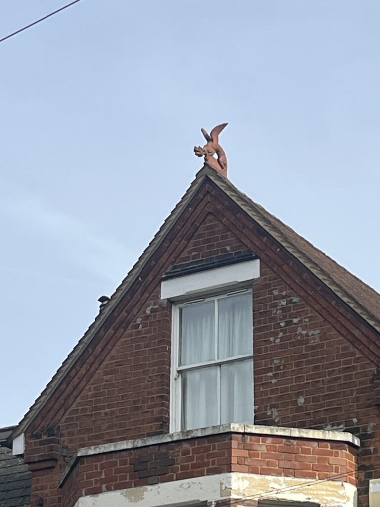 Finial in Beaconsfield Road
