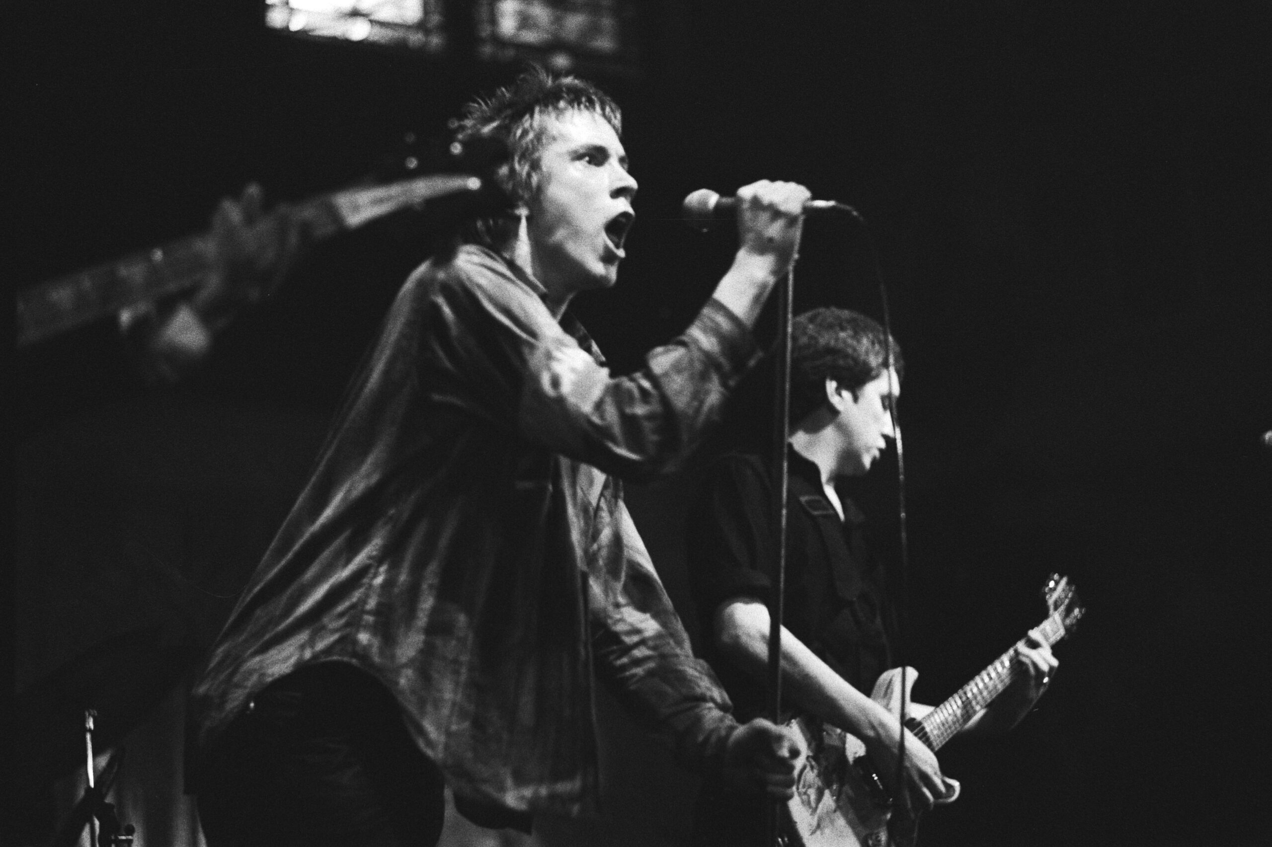 Sex Pistols perform in Paradiso, Amsterdam (Koen Suyk; Nationaal Archief, Den Haag)