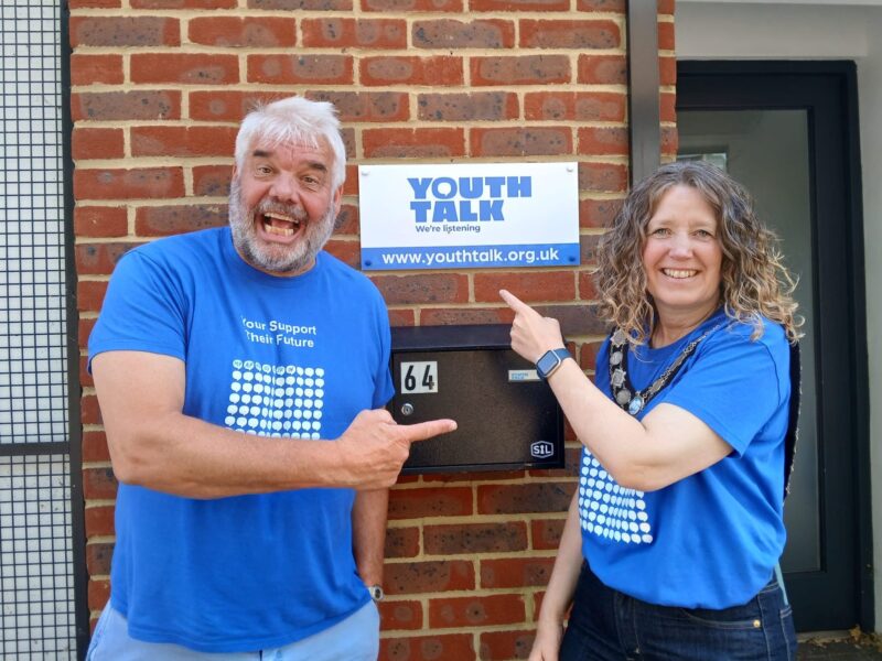 Jim Lewis and Harpenden Mayor Cllr Kirsti Wenn.