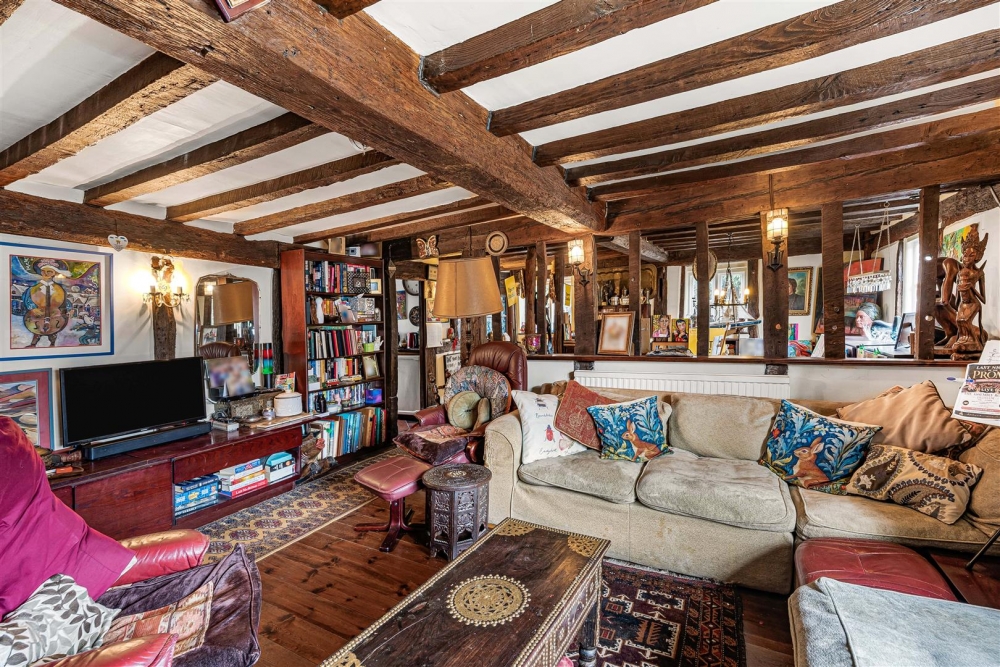Rose Cottage. Photo: Paul Barker Estate Agents