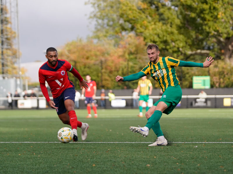 Harpenden Town vs Everett Rovers