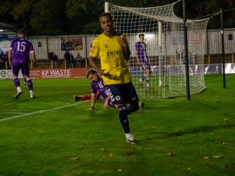 SACFC vs Hitchin. Photo: Jim Standen