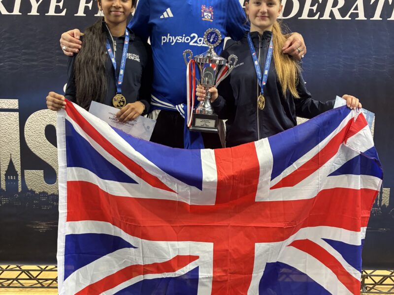 Thea Joseph - Karolina Kabelis – coach Niki Dinev - Istanbul U17 European Fencing Circuit