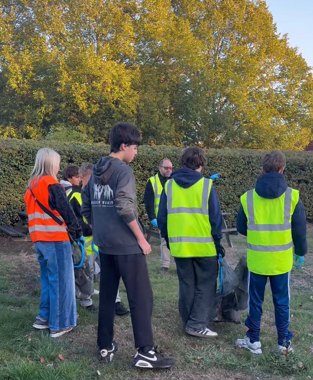 Batchwood Pickers tackled a site used for dumping rubbish in New Greens.