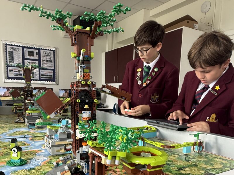 Beechwood Park School's new computing and robotics room.